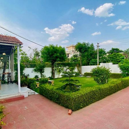 Solanki Farms & Pool Villa Garden Fully Private Jaipur Buitenkant foto