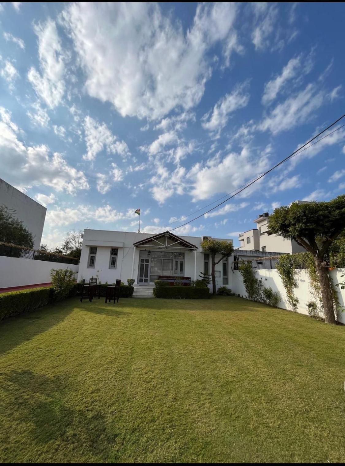 Solanki Farms & Pool Villa Garden Fully Private Jaipur Buitenkant foto
