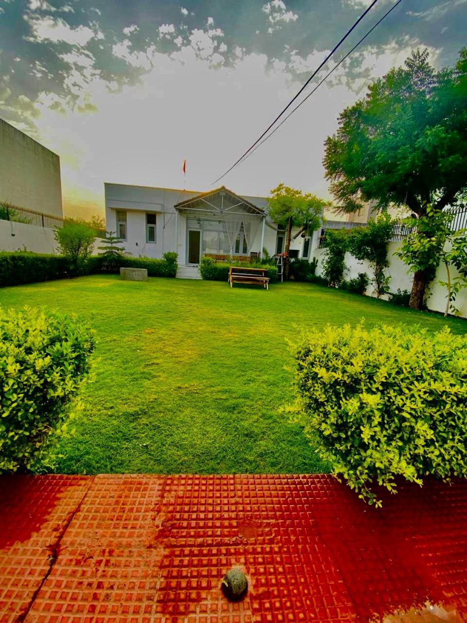 Solanki Farms & Pool Villa Garden Fully Private Jaipur Buitenkant foto
